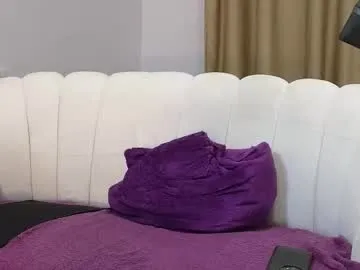 larirossi – webcam model profile photo Image 2