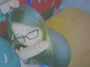 angelsofaurora – webcam model profile photo Image 10