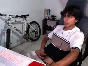 cloesweety – webcam model profile photo Image 13