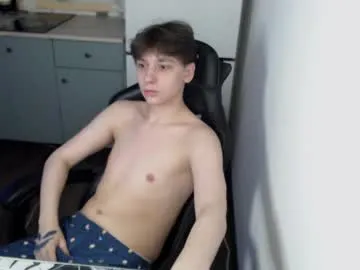 mia_cloudy – webcam model profile photo Image 3