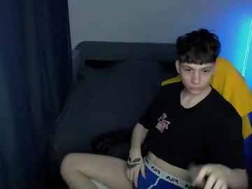 mia_cloudy – webcam model profile photo Image 6