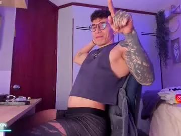 cuddlings – webcam model profile photo Image 16