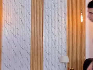 kira_briis – webcam model profile photo Image 14