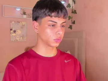 AlyssonJade – webcam model profile photo Image 14