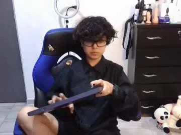 wet_dreamm22 – webcam model profile photo Image 2