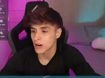 nadinnnea – webcam model profile photo Image 19