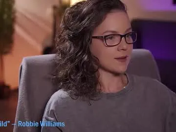 cherry_berry56 – webcam model profile photo Image 10