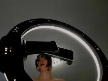 anna_six – webcam model profile photo Image 9