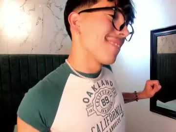 superbdolls – webcam model profile photo Image 15