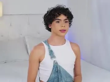 blairsanders – webcam model profile photo Image 14