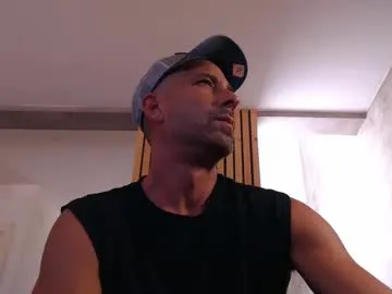 officiallyonlytams – webcam model profile photo Image 4