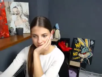 sexynicol69 – webcam model profile photo Image 17