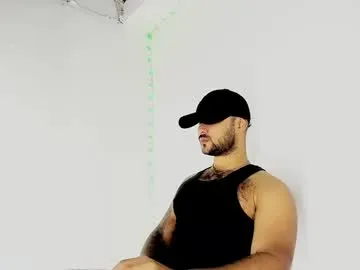 sweet_lia1_ – webcam model profile photo Image 13