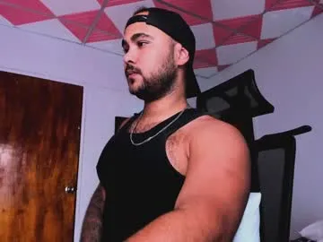 sweet_lia1_ – webcam model profile photo Image 2