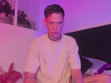 petites_perles – webcam model profile photo Image 10