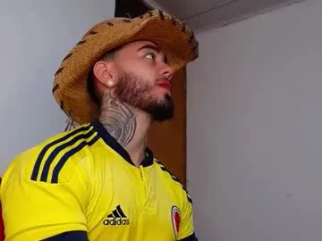 loving_ladies – webcam model profile photo Image 12