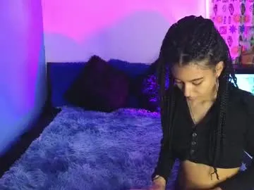 blue_bow – webcam model profile photo Image 18