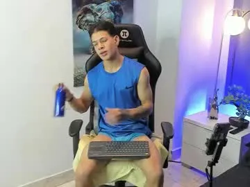 loving_ladies – webcam model profile photo Image 17