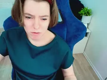 alice_tucci – webcam model profile photo Image 18