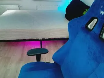 alice_tucci – webcam model profile photo Image 9