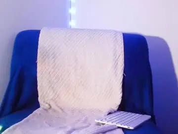 _miss_strawberry_ – webcam model profile photo Image 12