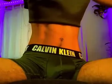 _miss_strawberry_ – webcam model profile photo Image 5