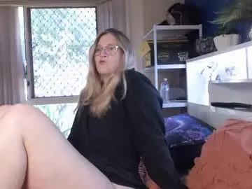 LexyNess – webcam model profile photo Image 17