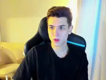 sweetyoops – webcam model profile photo Image 2