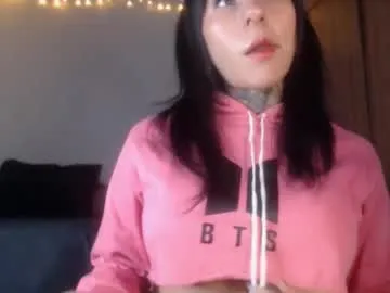 loving_ladies – webcam model profile photo Image 4