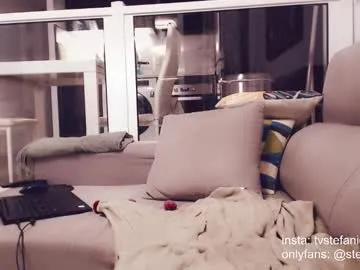 stefanyhotmilf – webcam model profile photo Image 10