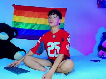 pinkypuppa – webcam model profile photo Image 17