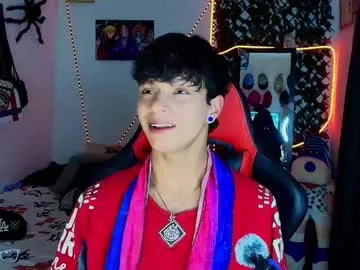 pinkypuppa – webcam model profile photo Image 6