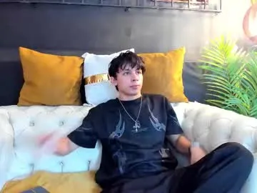 bump_me_baby – webcam model profile photo Image 7