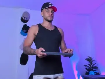 wet_dreamm22 – webcam model profile photo Image 16