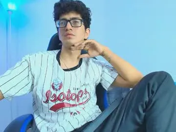 mia_cloudy – webcam model profile photo Image 18