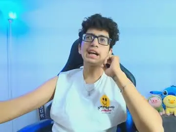 mia_cloudy – webcam model profile photo Image 19