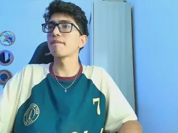 mia_cloudy – webcam model profile photo Image 3