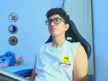 mia_cloudy – webcam model profile photo Image 5