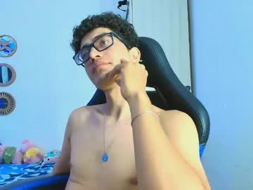 mia_cloudy – webcam model profile photo Image 8