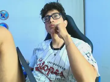 mia_cloudy – webcam model profile photo Image 9