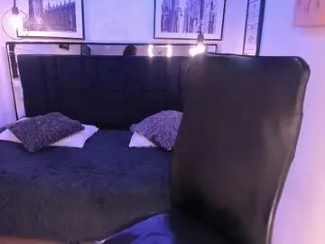 angelsofaurora – webcam model profile photo Image 5