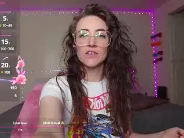 scarletttsinner – webcam model profile photo Image 3