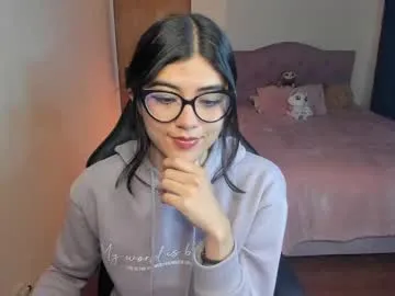 wet_dreamm22 – webcam model profile photo Image 8