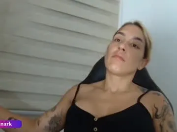 minji_snow – webcam model profile photo Image 12