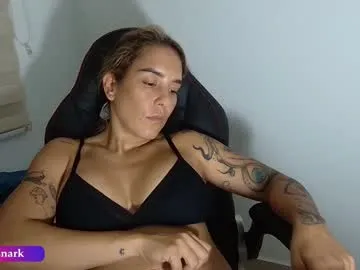 minji_snow – webcam model profile photo Image 14