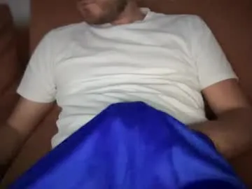 petites_perles – webcam model profile photo Image 13