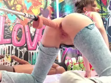 ella_twinkle – webcam model profile photo Image 15