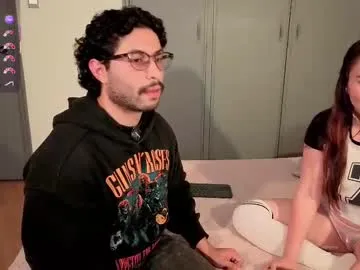 milavalentinax – webcam model profile photo Image 5