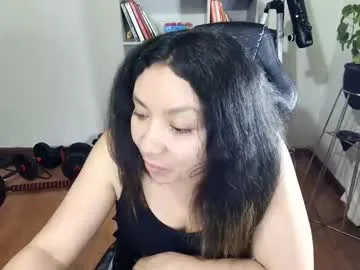 lunatouch – webcam model profile photo Image 8