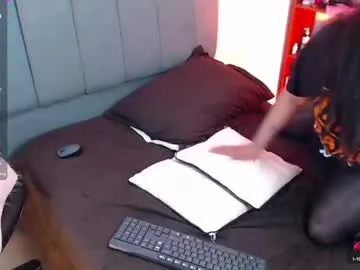 thickforest – webcam model profile photo Image 11